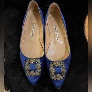Manolo Blahnik Hangisi Flats (US 38.5)
